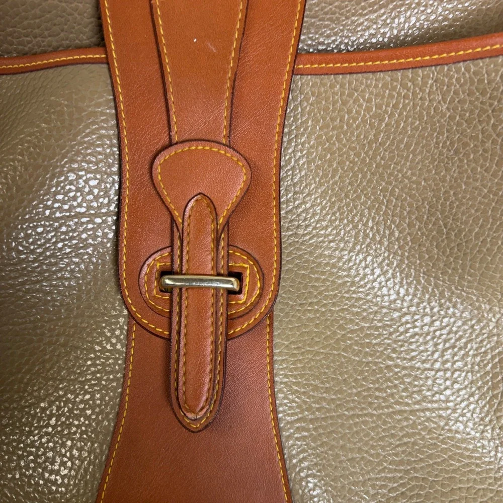 Dooney & Bourke All Weather Leather Briefcase Messenger Bag Taupe Tan Vintage